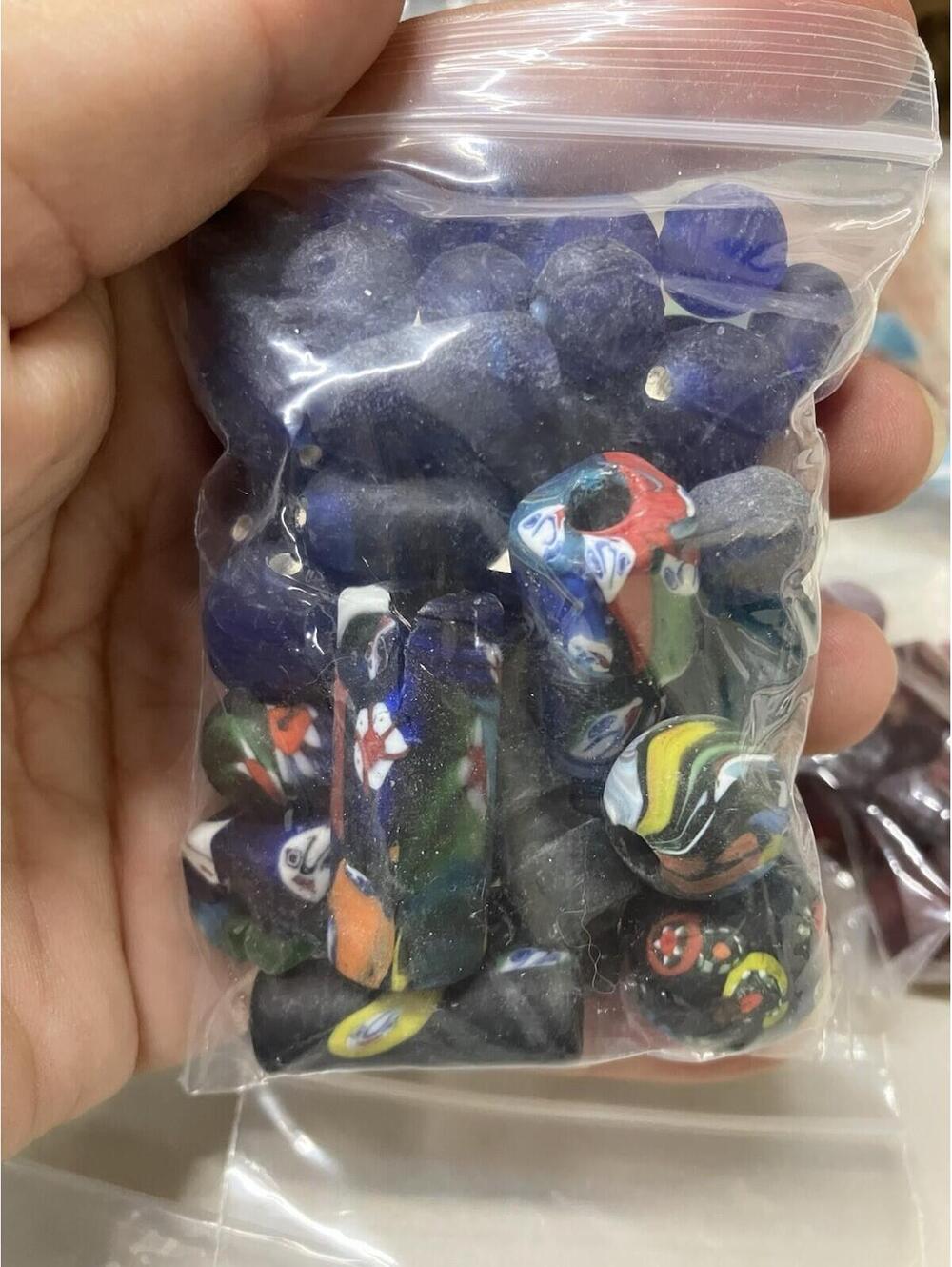 2.6 Pounds Of Glass beads For jewelry making mix variety supplies Glass/ceramic - Picture 7 of 14